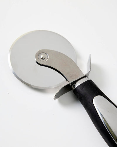 Elegant Stainless Steel Wheel Pizza Cutter - SIMPEL - sourdough & coffee